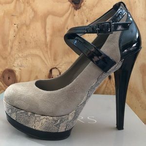 Bakers “Chanda” Platform Heels